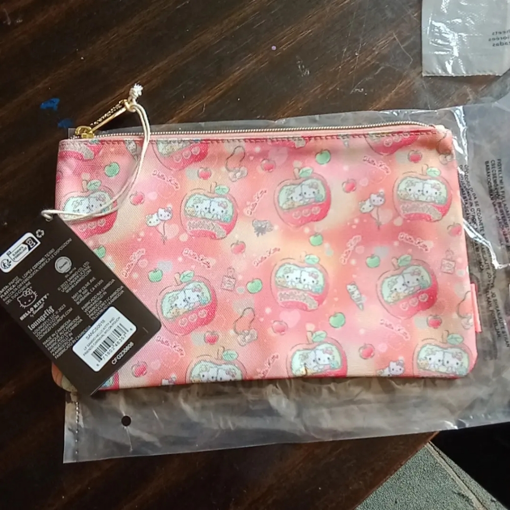 Loungefly Hello Kitty Apple Carnival Nylon Pouch NWT Sanrio - Picture 3 of 6